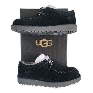 UGG Campout Comfy Black Suede Lace-Up Low-top Chukka Boots Men's 6 | Women's 8